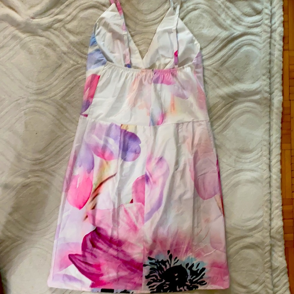 Dress - Picture 2 of 2